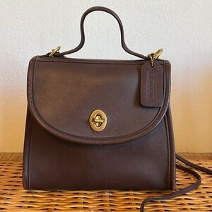 Vintage 1990s Coach Regina handbag/cross body/top handle bag Style 9983